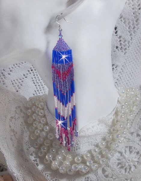 BO Constelaci&oacute;n con cristales de la Casa Swarovski, cuentas de Miyuki y Tubos