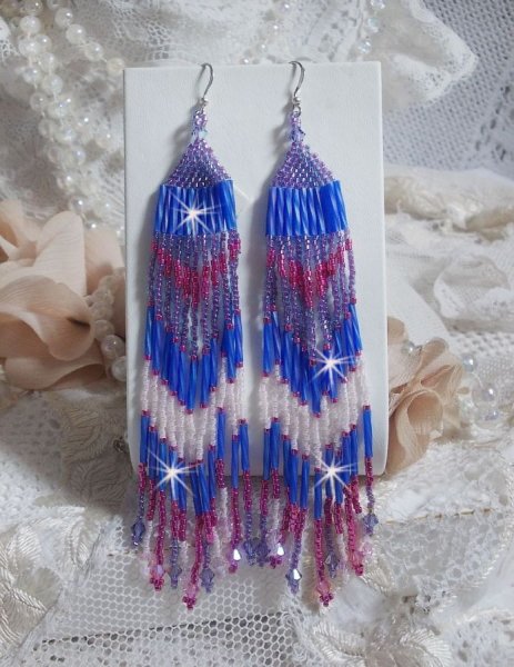 BO Constelaci&oacute;n con cristales de la Casa Swarovski, cuentas de Miyuki y Tubos