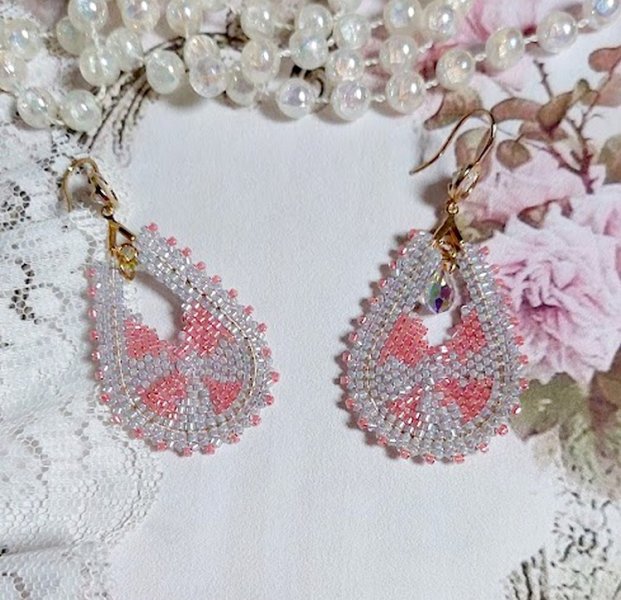 BO Florentine Lavande montées avec rocailles en verre, perles cristal Swarovski et crochets laiton