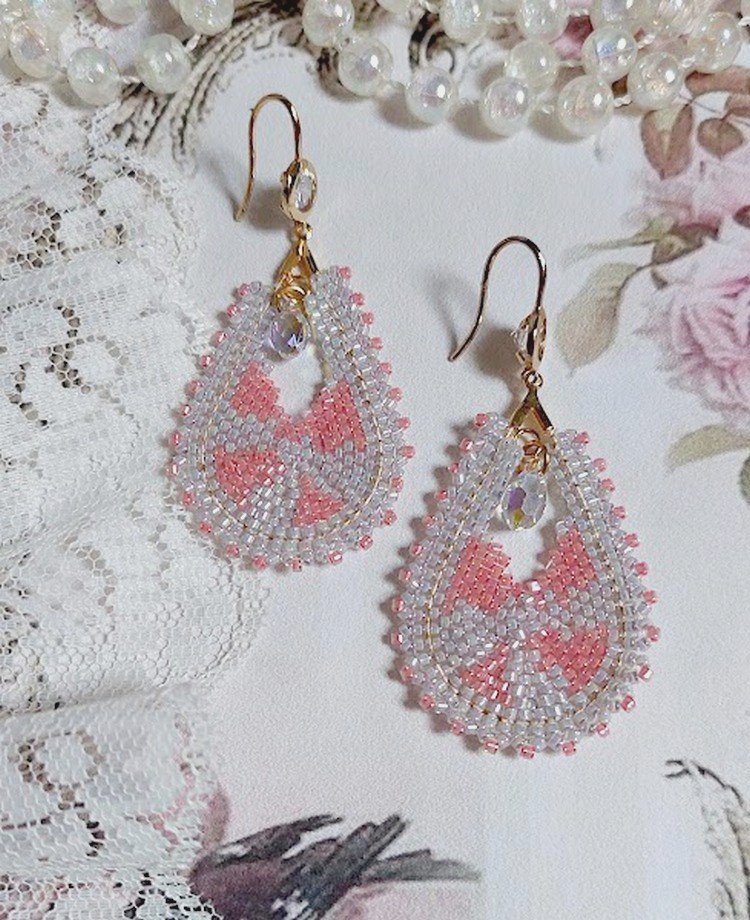 BO Florentine Lavande montées avec rocailles en verre, perles cristal Swarovski et crochets laiton