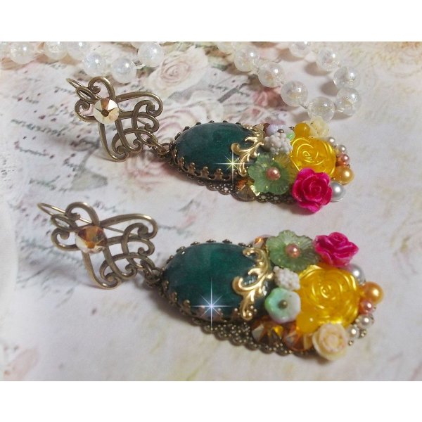 BO Flores de Jade creadas con cabujones ovalados de Jade de Malasia, cristales de Swarovski, cuentas de resina, flores de cristal con accesorios de calidad 