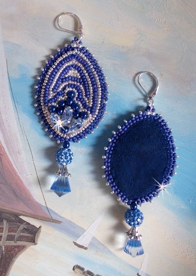 BO Azul Marino bordado con cristales de Swarovski, cuentas de vidrio redondas y cuentas de rocalla Miyuki