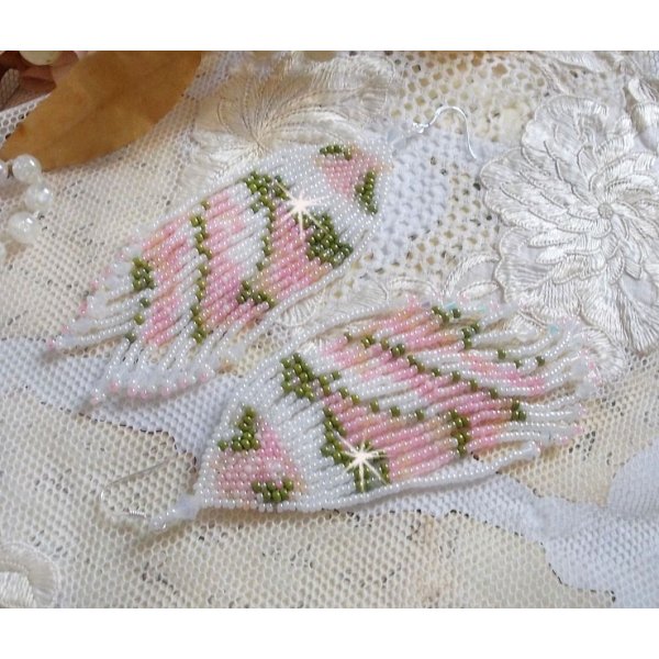 BO Matin Lumineux con perlas japonesas y cristales de la Casa Swarovski