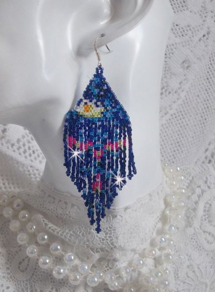 BO Nen&uacute;fares creados con semillas Miyuki y Toho en azul, rosa, blanco, amarillo, naranja y verde