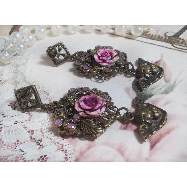 BO Secrets des Angelots creado con rosas de resina, colgantes Angelot, estampados y cristales