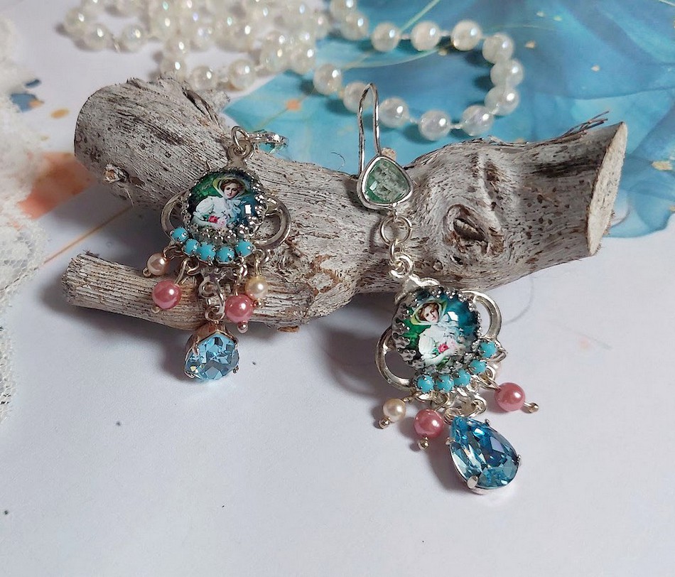 BO Caprice élégant avec cabochons verres, perles en verre, strass et perles cristal Swarovski