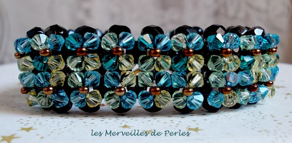 Brillante pulsera Aurora con facetas negras y peonzas de colores en cristal de Swarovski