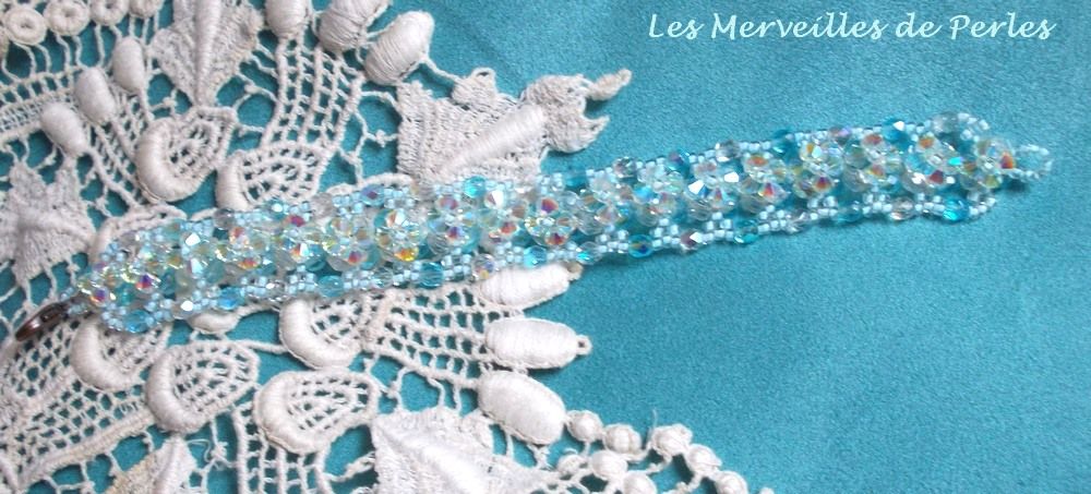 Pulsera Crystal Blue con facetas y espirales de cristal Swarovski