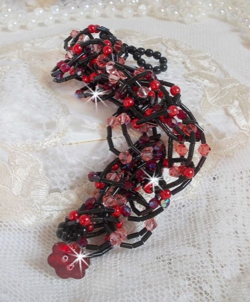 Pulsera Feeling con cuentas tubulares, cuentas de n&aacute;car y peonzas de cristal de Swarovski