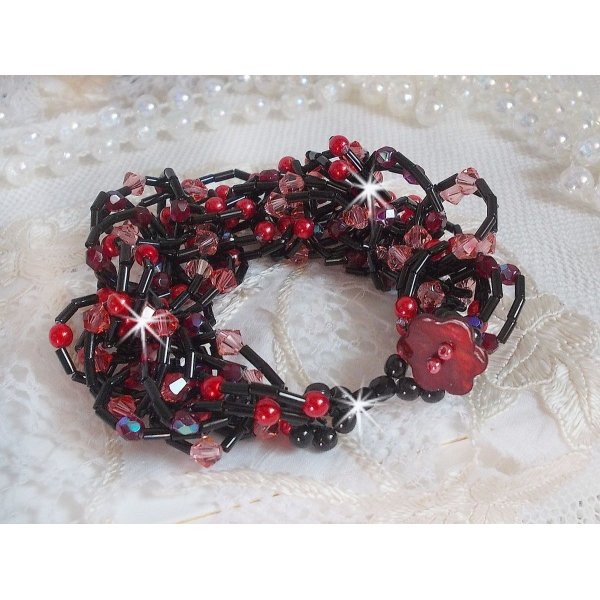 Pulsera Feeling con cuentas tubulares, cuentas de n&aacute;car y peonzas de cristal de Swarovski