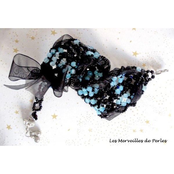 Pulsera Prestige con facetas negras y azules y cinta de organza