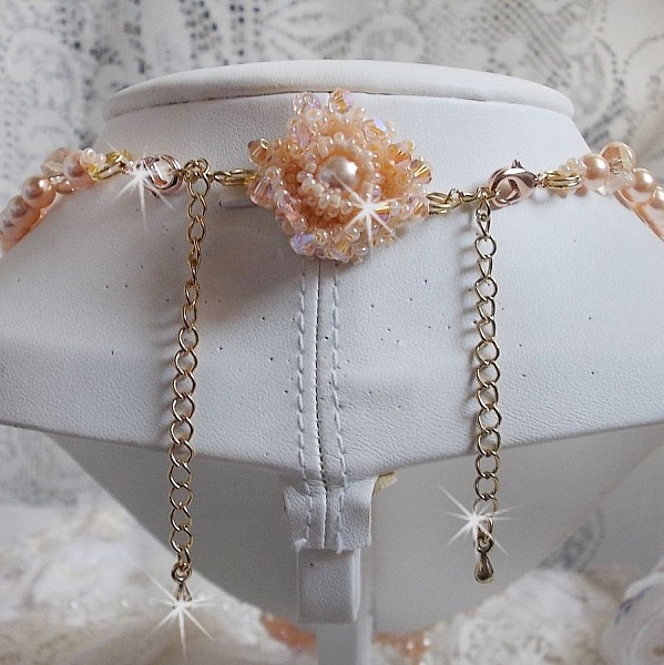 Collar Idylle Beaut&eacute; Haute-Couture, s&oacute;lo perlas de Swarovski y cuentas de rocalla 