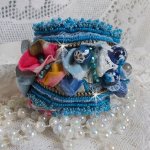 Pulsera brazalete Far West bordada con tela vaquera, cuentas de piedras preciosas: Sodalita, Agatha, cuentas de cerámica, cuentas de cristal de Bohemia y cuentas de semillas