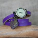 Reloj con difusor de piedra de lava y correa de piel