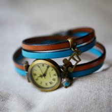 Reloj de pulsera de piel de doble vuelta personalizable con colgante
