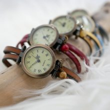 Reloj de señora con correa de piel doble en varios colores 