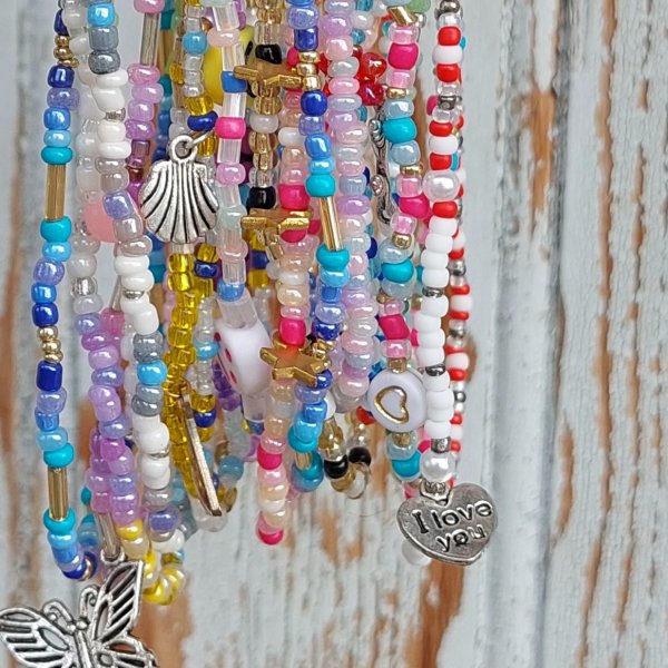 Ras du cou Smiley &agrave; rayures "HEY"