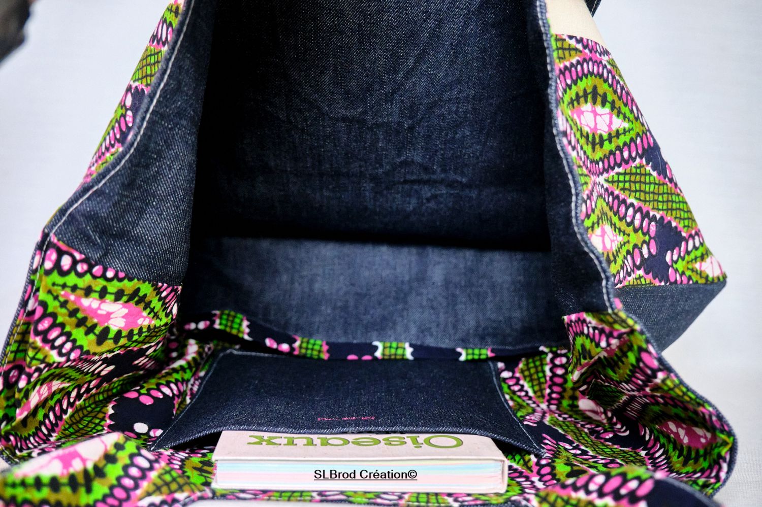 Bolsa con motivos africanos