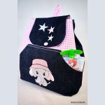 Mochila infantil bordada con gorro rosa, personalizable